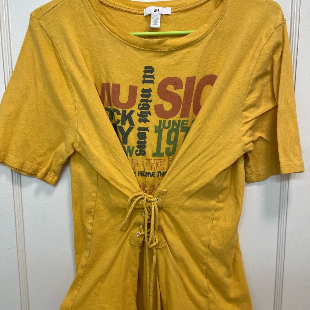 Vintage Festival T-shirt: adjustable front